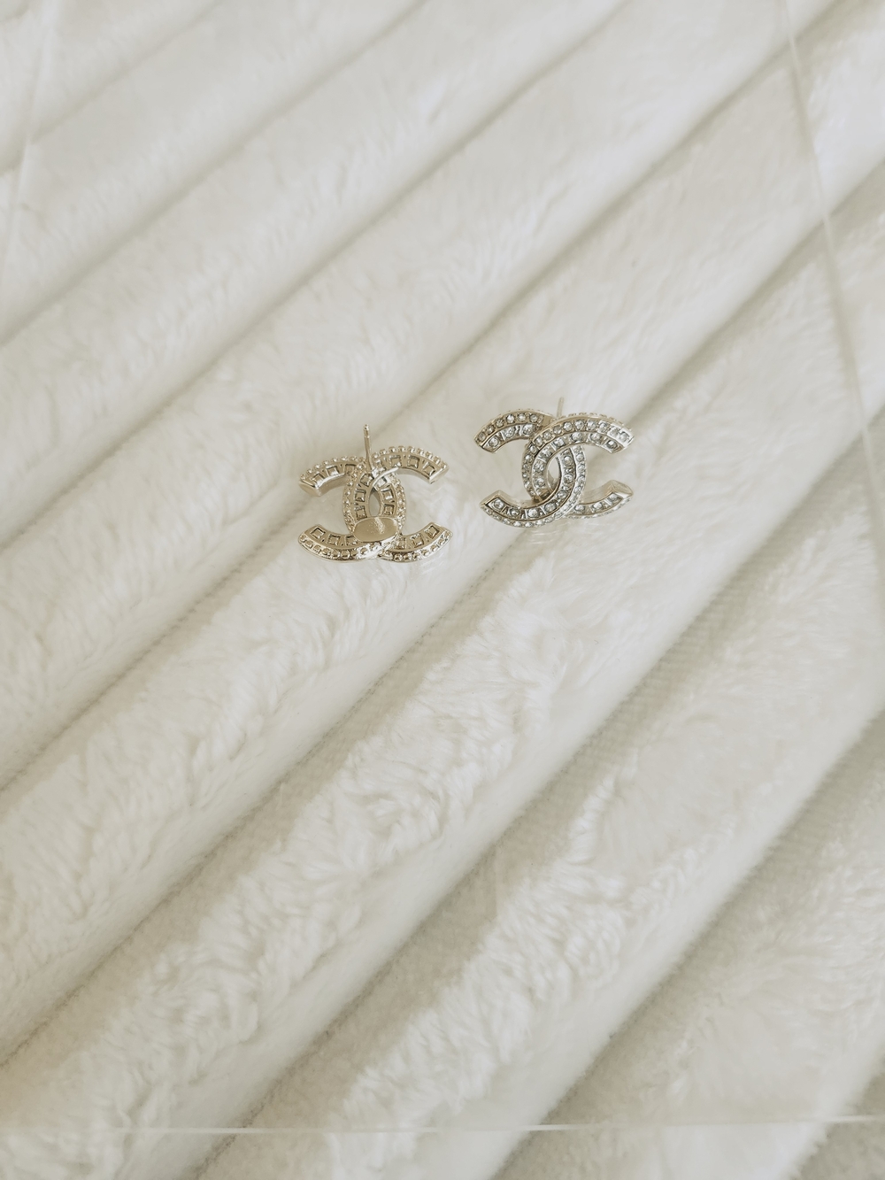 Gold Tone Crystal Pave Interlocking C Stud Earrings Statement - Picture 2 of 4